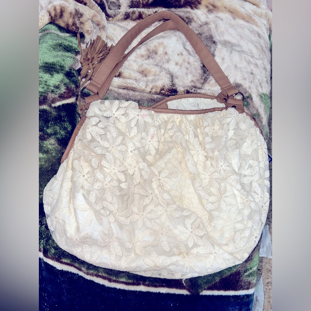 Claire’s floral bag